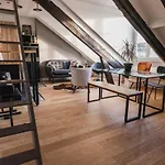 Beautiful Modern Nest In Montparnasse